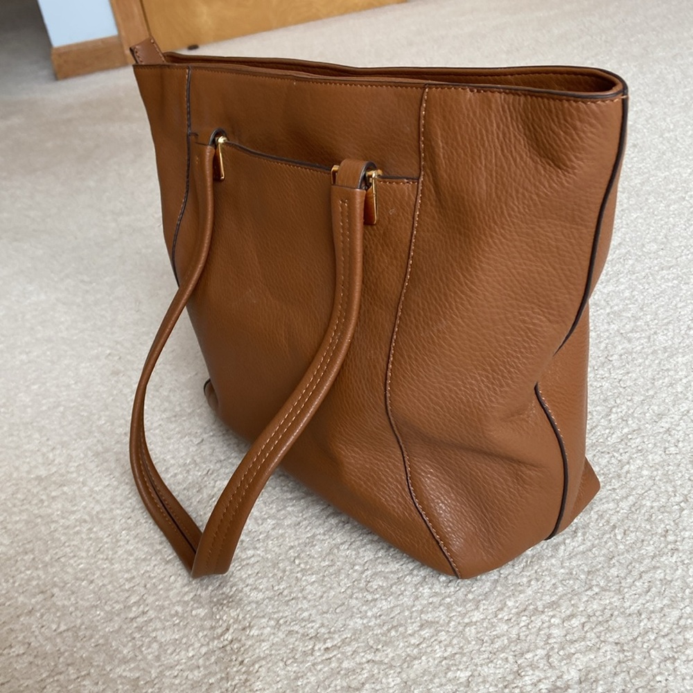 Vince Camuto Reta small leather tote bag